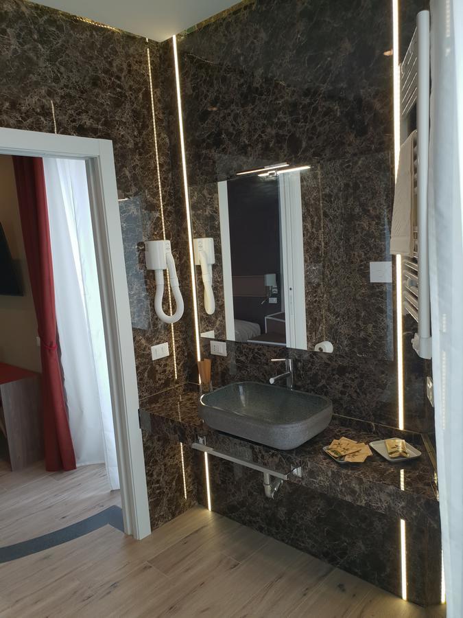 Th Luxury Rooms & Apartment Giardini-Naxos Zewnętrze zdjęcie